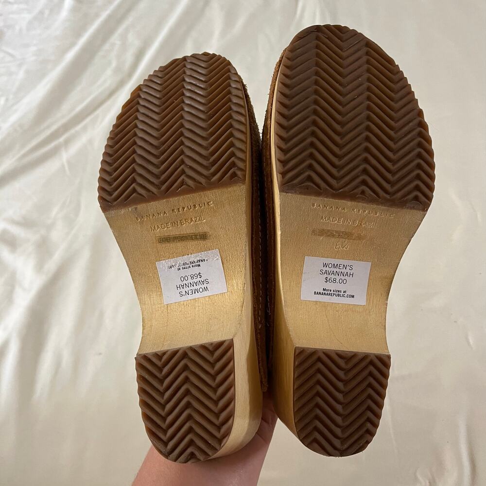 Banana Republic Leather Clogs Sz 6.5 Boho Lagenlook Casual Western - Picture 6 of 7